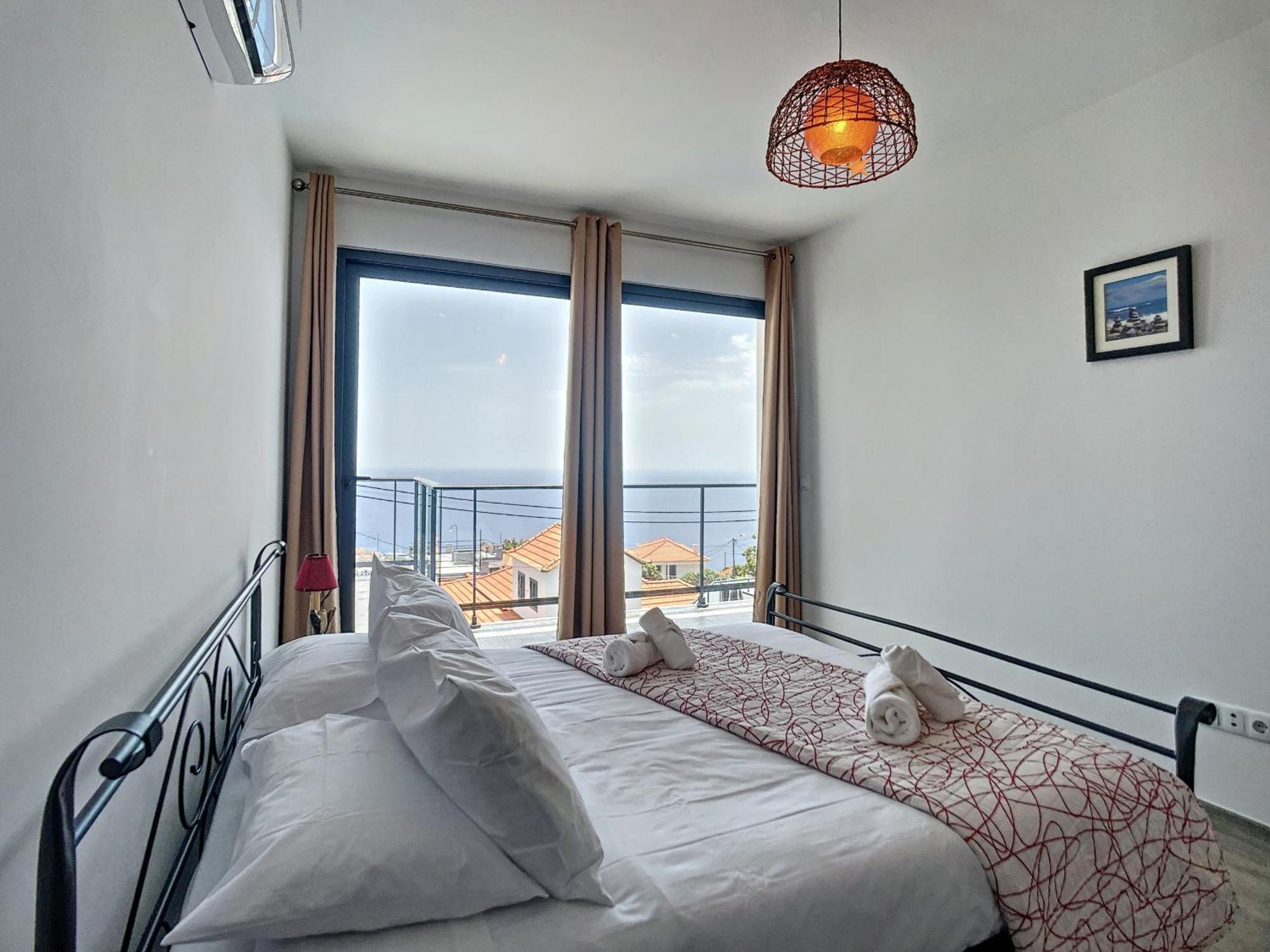 Casa Teixeira By Atlantic Holiday Estreito Da Calheta Eksteriør billede