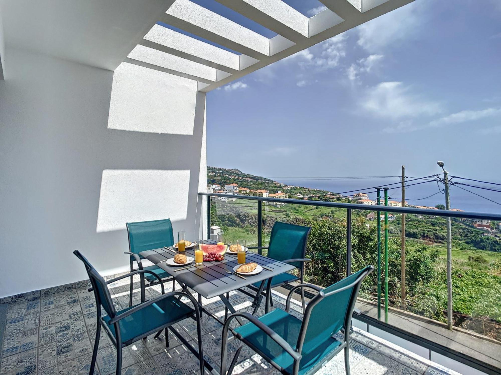 Casa Teixeira By Atlantic Holiday Estreito Da Calheta Eksteriør billede