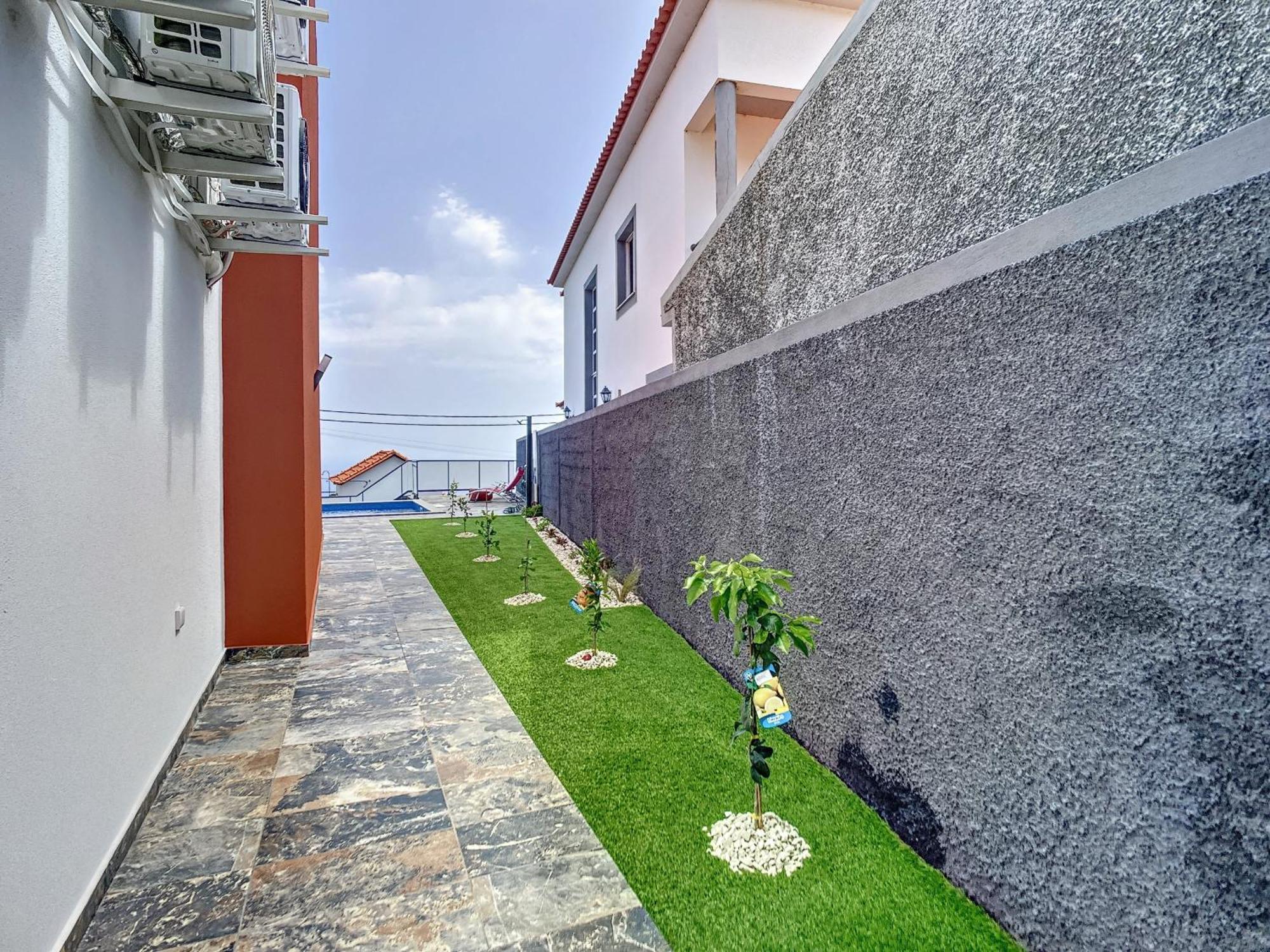 Casa Teixeira By Atlantic Holiday Estreito Da Calheta Eksteriør billede